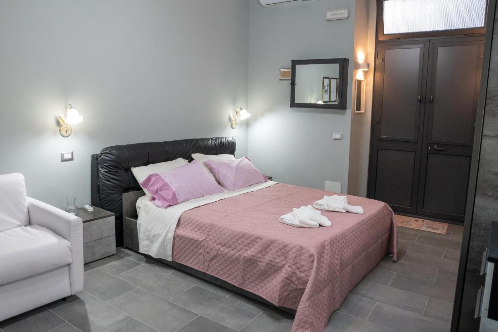 Queen'S Apartament Katania Zewnętrze zdjęcie
