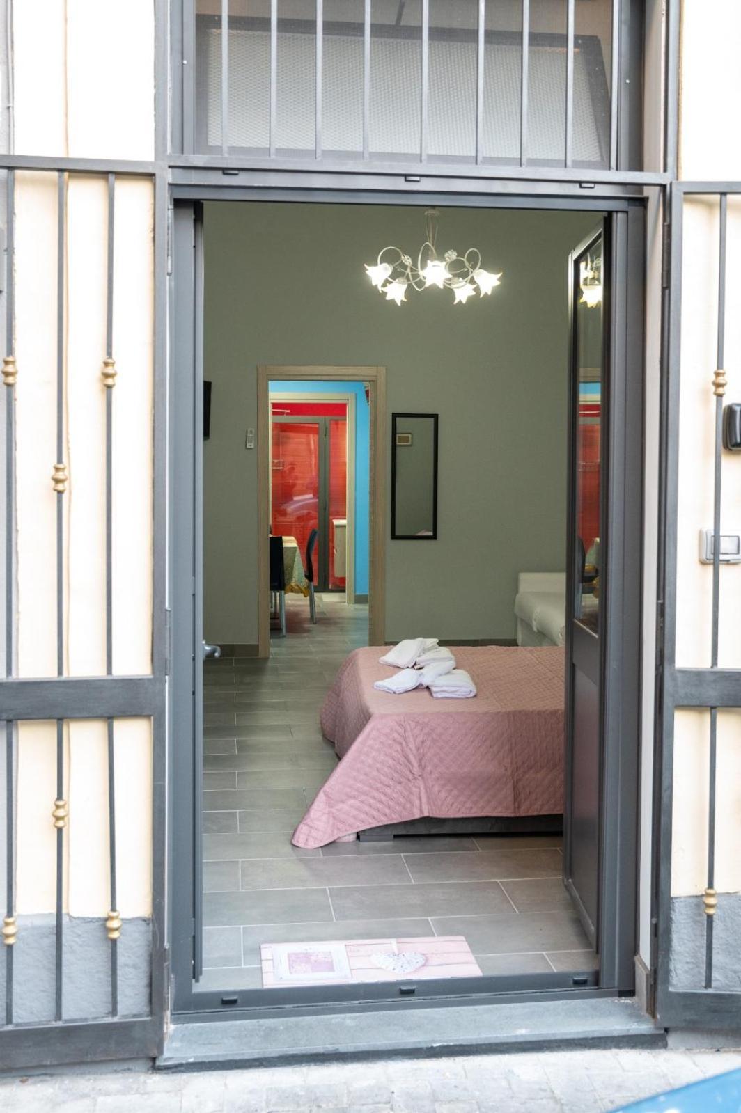 Queen'S Apartament Katania Zewnętrze zdjęcie
