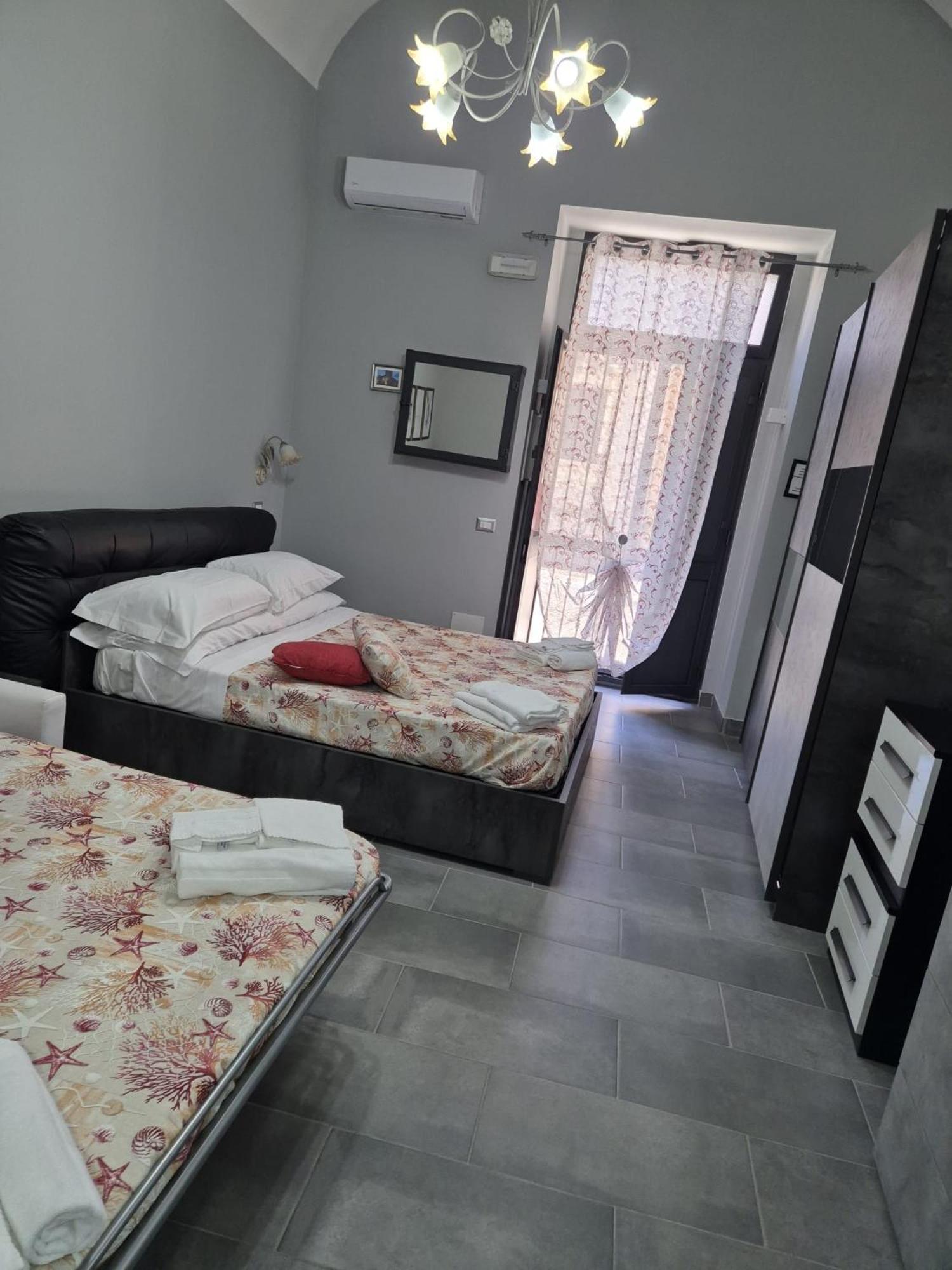 Queen'S Apartament Katania Zewnętrze zdjęcie